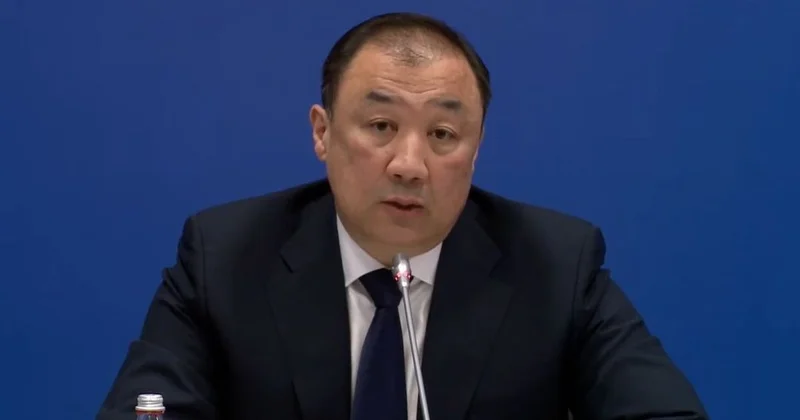 Я хоть узнал, какого она бренда : глава Минтранспорта заявил, что его кепка не стоит миллион