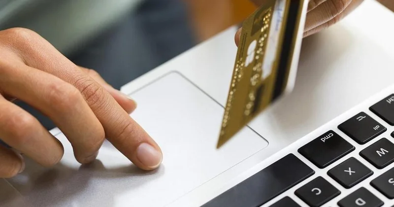 В МИД проверят совет консула брать кредиты казахстанцам, застрявшим в ОАЭ