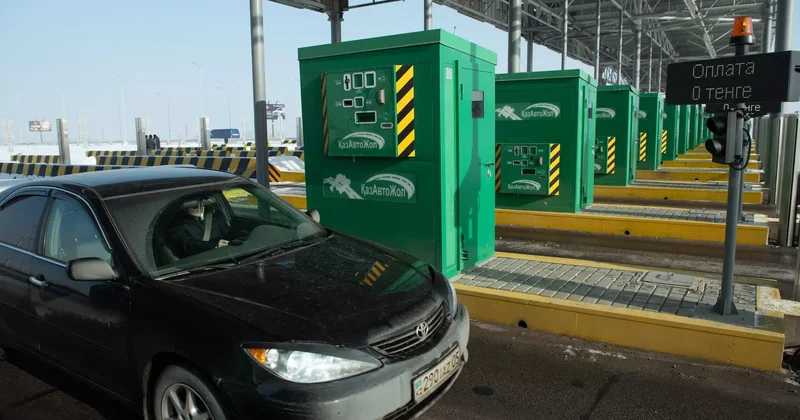 Биыл тағы 6 жол ақылы болады