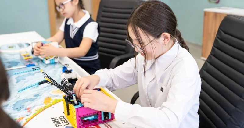 Сколько школ построили на конфискованные у коррупционеров деньги