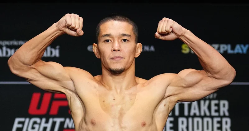 Казахстанский боец Асу Алмабаев второй раз за месяц опустился в рейтинге UFC