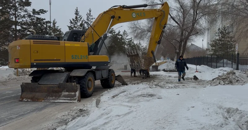 В Костанае в мороз отключили от тепла роддом и морг