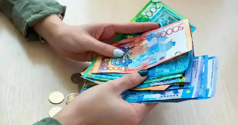 Халықтың табысы 98,9%: өсім бар, бірақ әл ауқат неге артпай отыр