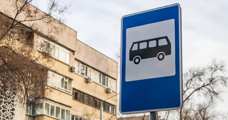 Шымкентте төбелескен үш қыз аялдаманы да бүлдірген