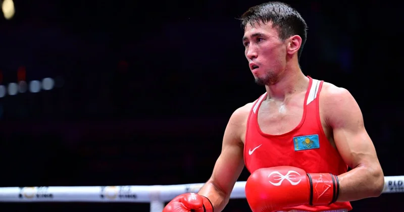 Махмұд Сабырхан Азия чемпионатындағы алғашқы жекпе жегінде жеңіске жетті