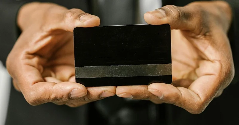 Казахстанец за 10 дней получил на свой счет 12 млн тенге и был оштрафован