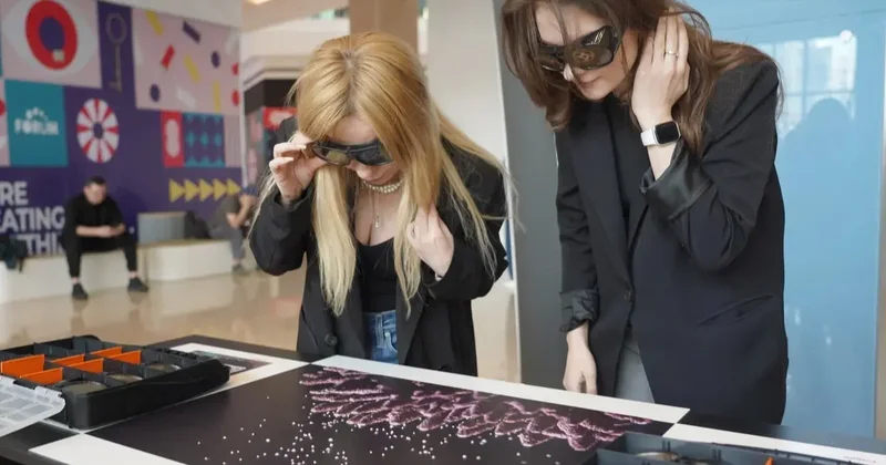 Не трогайте и не спасайте : чему учит казахстанцев вернисаж о дикой природе