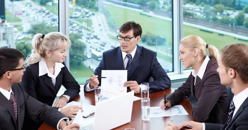 Деловая активность в Казахстане продолжила снижение