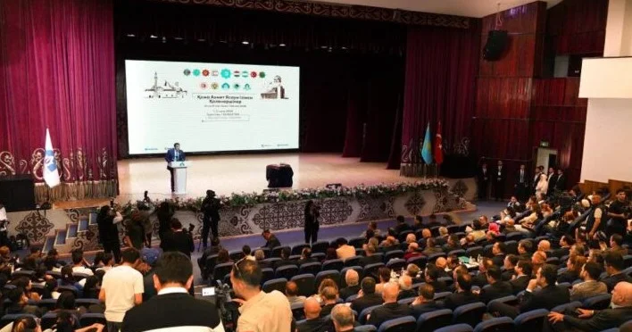 Симпозиум қатысушыларына құттықтау жолдады