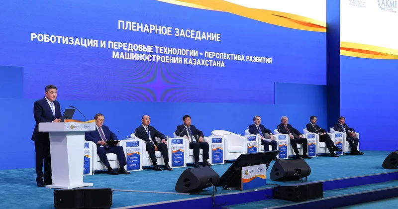 Бектенов обозначил машиностроение одним из приоритетов экономического роста страны