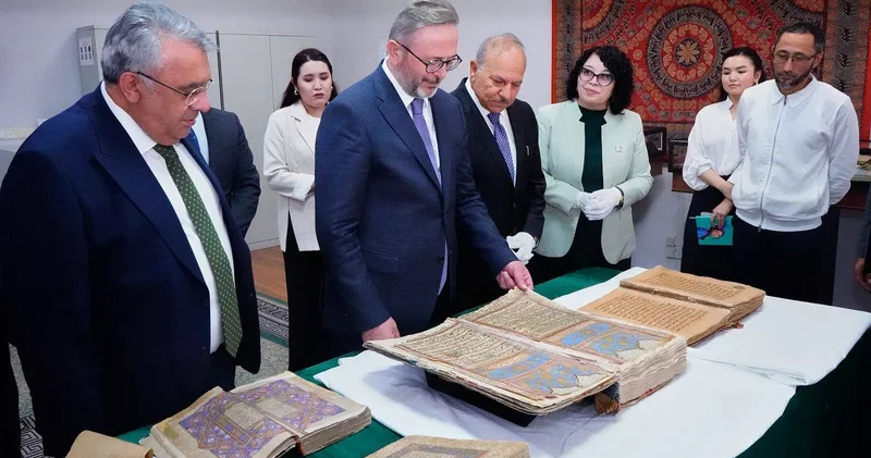 Ұлттық кітапханада сақтаулы XII ғасырғы Құран қолжазбасының мәселесі талқыланды