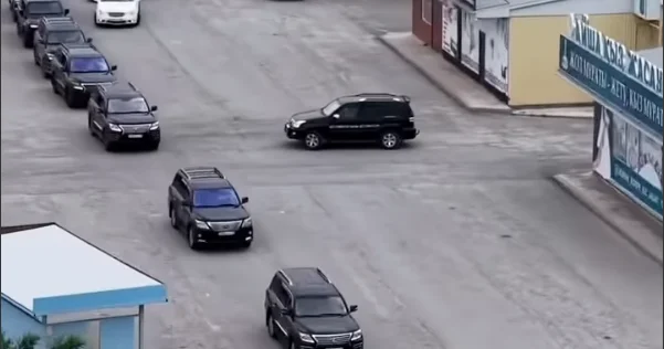 Депутаты против излишней роскоши и автокортежей во время школьных выпускных Аналитический интернет журнал Власть