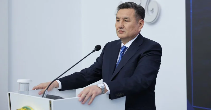 Аким ВКО подал в отставку и получил отказ