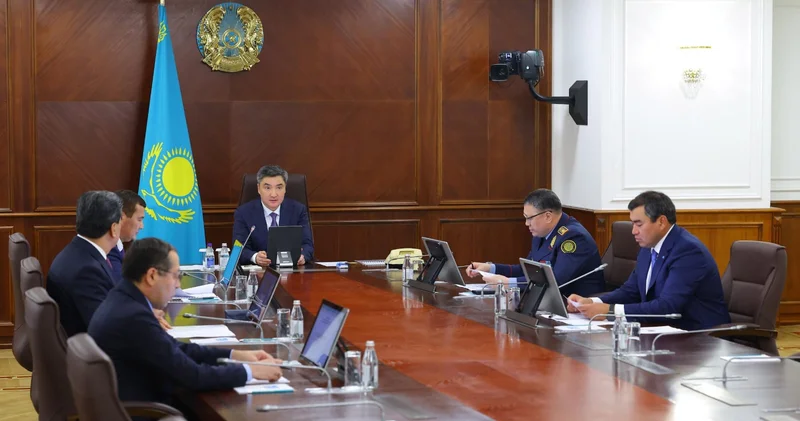 Алдағы күндері нөсер күтіледі: Бектенов гидрологиялық ахуал бойынша жиын өткізді