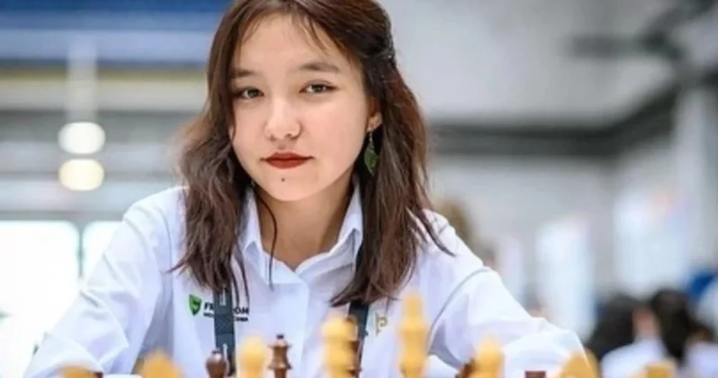 FIDE: Алуа Нұрман үздік үштікте қалады
