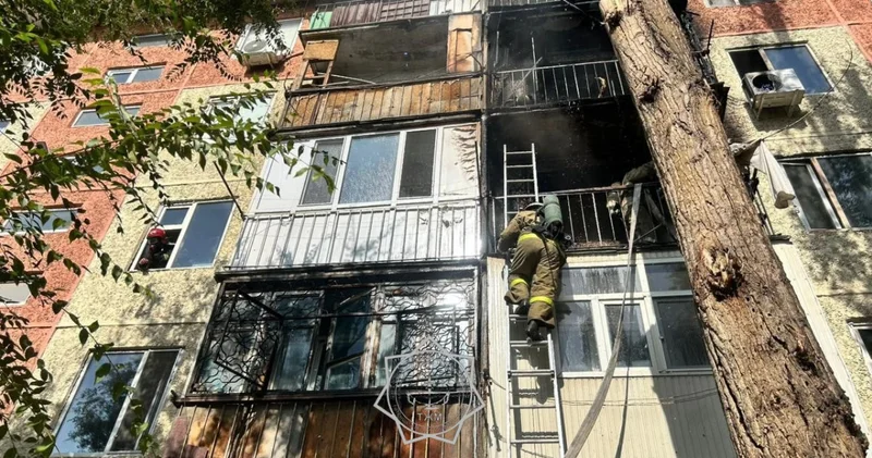 Таразда өрт кезінде ер адам құтқарылып, 23 адам эвакуацияланды