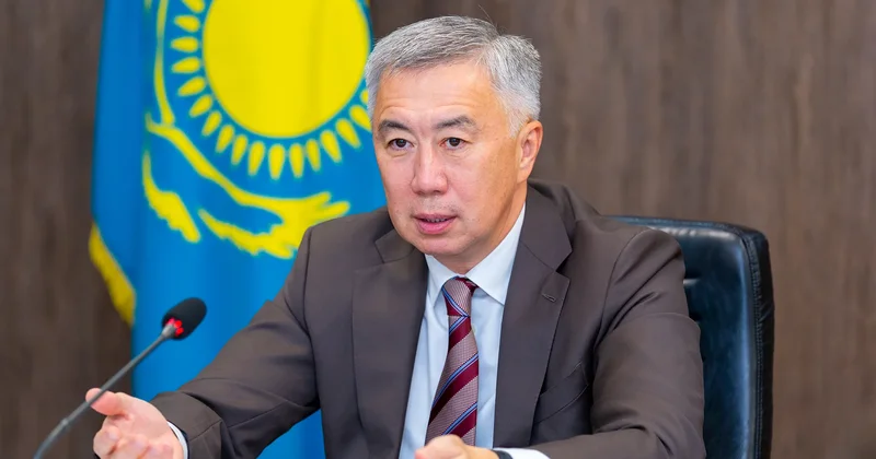 Серік Жұманғарин қызметінде қалды президент жарлыққа қол қойды