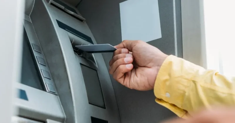 Новые 1000 тенге: как отличить настоящую банкноту от фальшивой