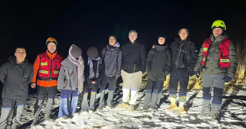 Құтқару операциясы бес сағатқа созылды: Алматыда 6 турист тау басында қалып қойған