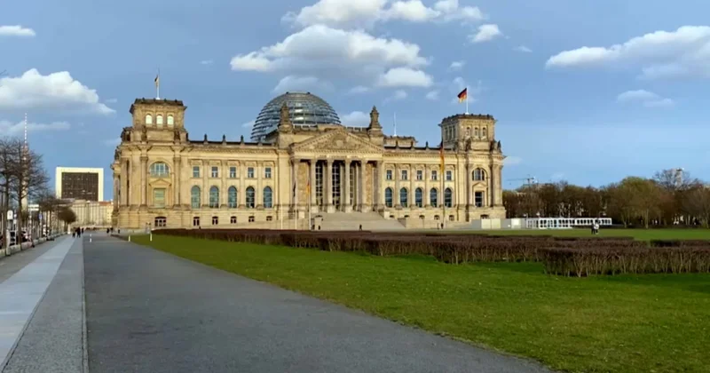 Берлинде жарылыс жасамақ болған күдікті ұсталды