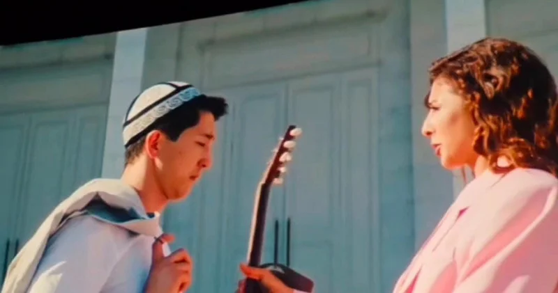 Бақыт құшағында Парижде Үздік дебют атанды