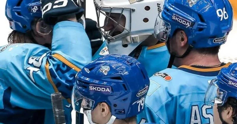 ХК Барыс проиграл четвертый матч подряд в КХЛ