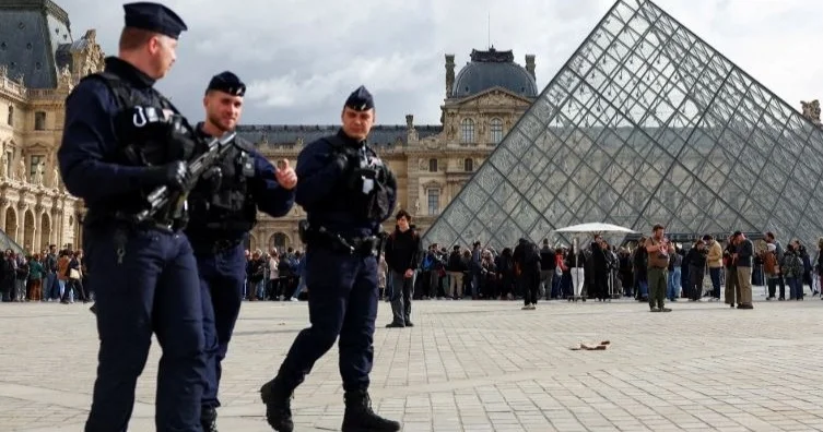 Луврдағы ұрлықты жағдайы төмен аудандардан шыққан ұсақ қылмыскерлер жасаған