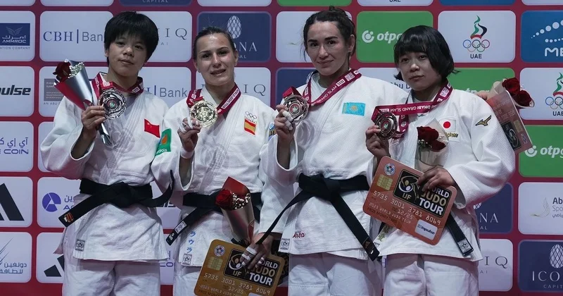 Упорство и бронзовая медаль: казахстанские дзюдока показали характер на Grand Slam 2025 в Абу Даби