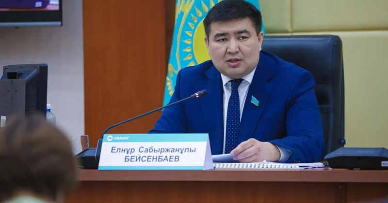 Правительство спряталось за президента : депутаты раскритиковали действия кабмина по налоговой реформе