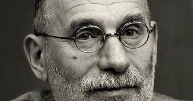 Писателю Борису Акунину добавили заочный срок, теперь он составляет 15 лет