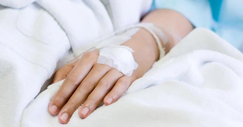 Скорая помощь попала в ДТП в Алматы: стали известны подробности о погибшей и пострадавших