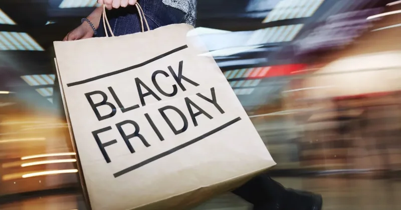 Более четверти казахстанцев берут займы перед сезонными распродажами исследование