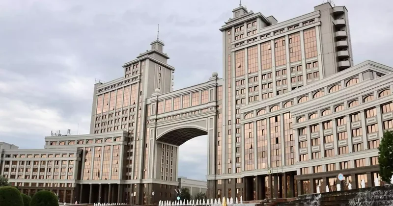 Министрлік энергия тарифі 7 жыл бойы өзгермейді деген ақпаратты жоққа шығарды