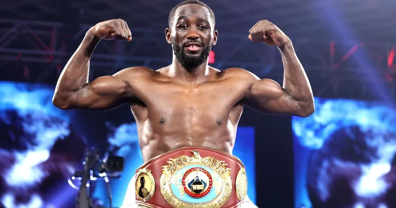 Теренс Кроуфорд лишился звания абсолютного чемпиона мира по боксу