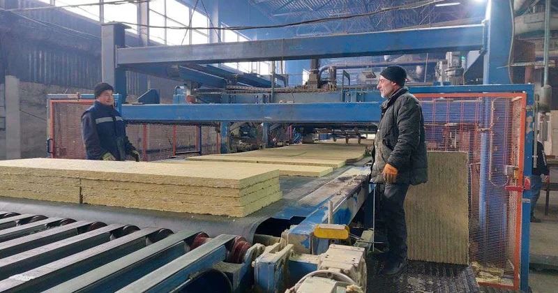 Базальт здесь превращают в утеплитель