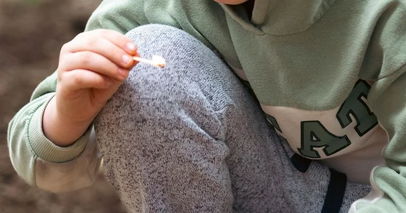 Кызылординке придется заплатить за спички у сына