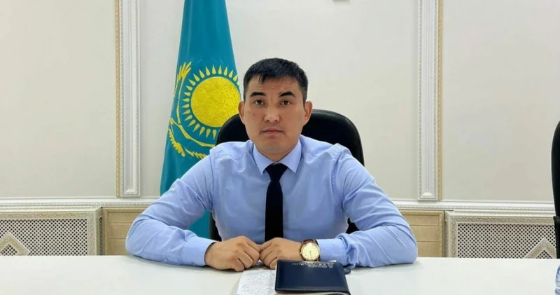 Көңілдесін соққыға жыққан әкім қызметінен босады