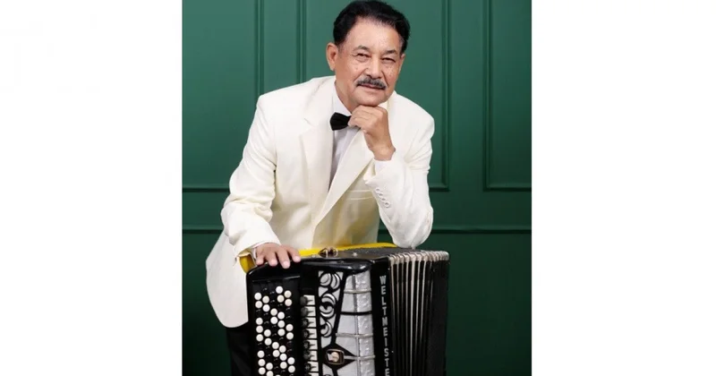 Ән қанатында самғаған