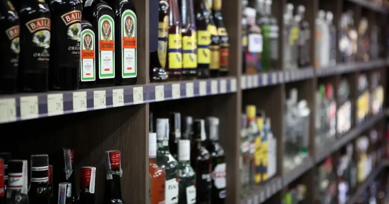 В Таиланде смягчили правила продажи алкоголя в обеденное время