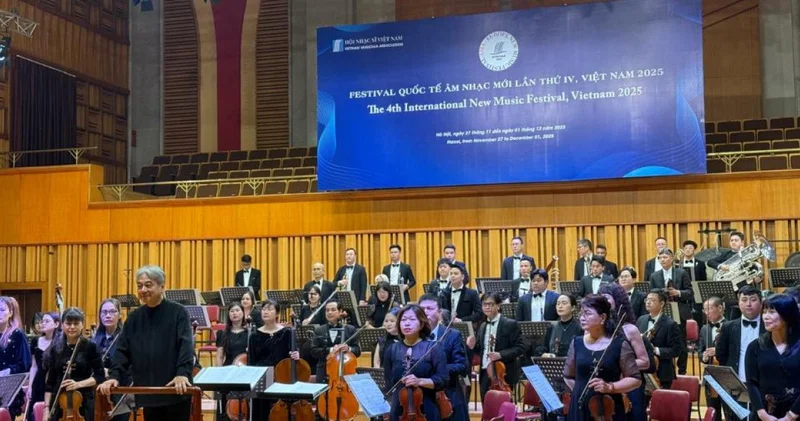 Вьетнамда Астана симфониясы көрсетілді