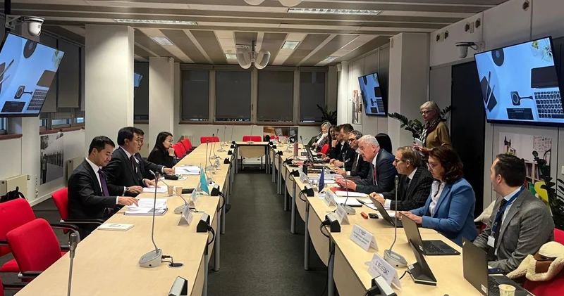 Казахстан и ЕС открыли переговоры по соглашению об упрощённом визовом режиме