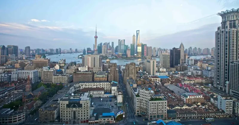 Более 1300 дополнительных поездов запустили в Китае после зимних каникул