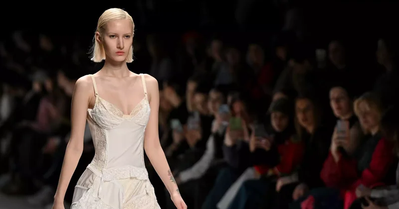 Биыл қандай түс пен киім трендте болады дизайнерлер кеңес берді