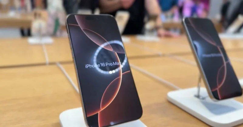 Әлемде смартфон мен ноутбук қымбаттайды