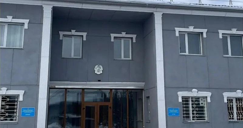 Қызылшаға шалдыққан курсанттар: Көкшетауда 36 бала әлі ем қабылдап жатыр