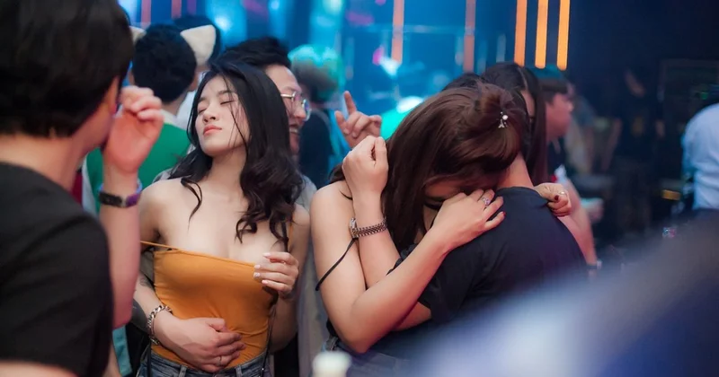 Веселящий газ изъят из клубов Астаны