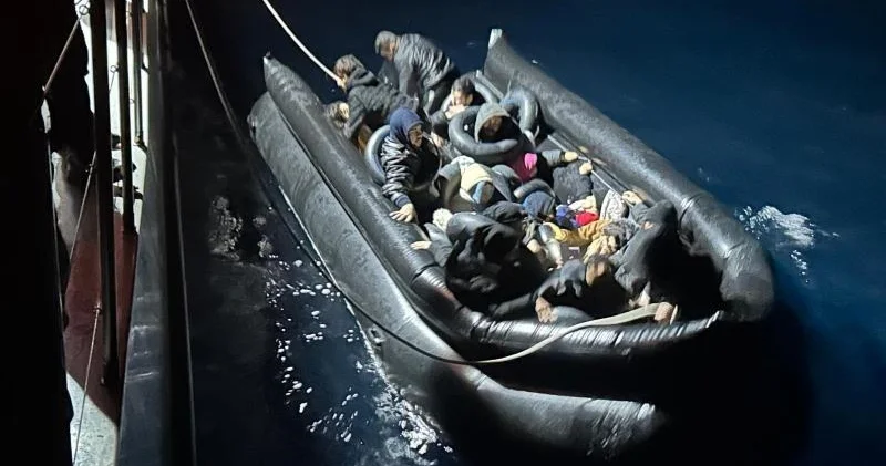 ​Греция жағалауында патрульдік катер мен мигранттар қайығы соқтығысып, 14 мигрант қаза тапты