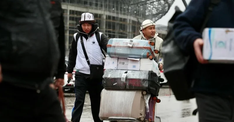 Сауд Арабиясынан 200 ден астам қырғыз азаматы еліне оралды