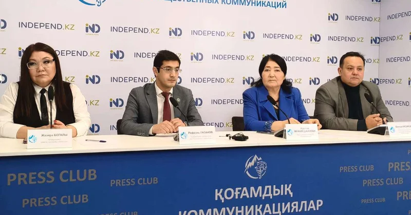 В Алматы начал работу Информационный штаб независимых наблюдателей