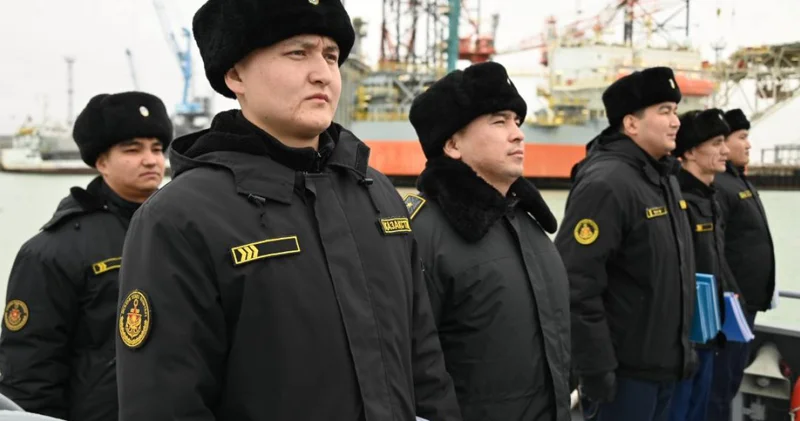Ақтауда Әскери теңіз күштері корабльдерінің экипаждары К 1 курстық тапсырмасын орындады